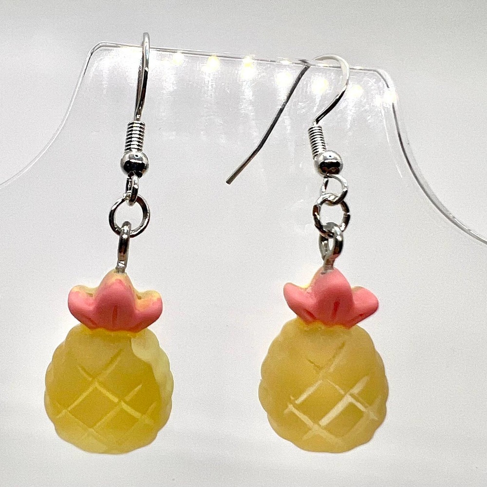 Pineapple Earrings - Fruit Earrings - Food Earrings - Summer Earrings